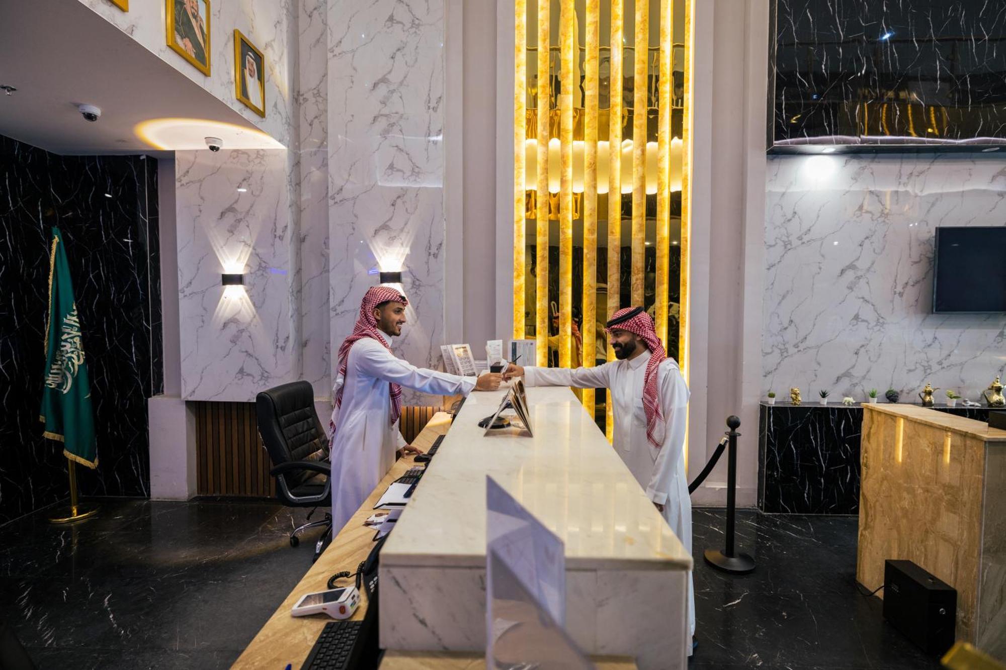 Mirnian Hotel Jeddah Ngoại thất bức ảnh
