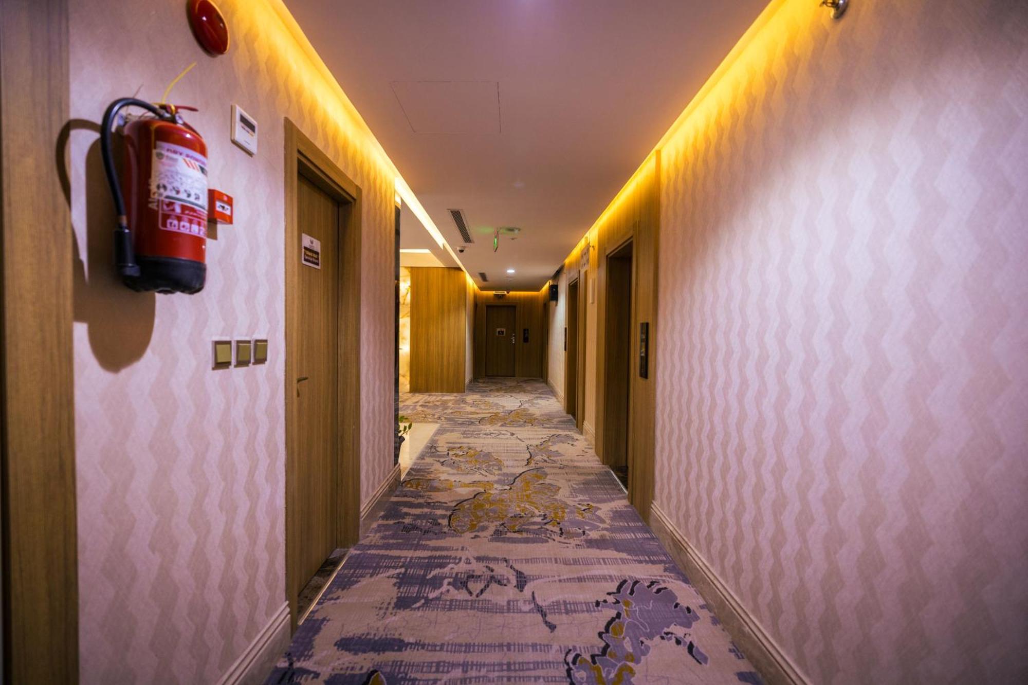 Mirnian Hotel Jeddah Ngoại thất bức ảnh