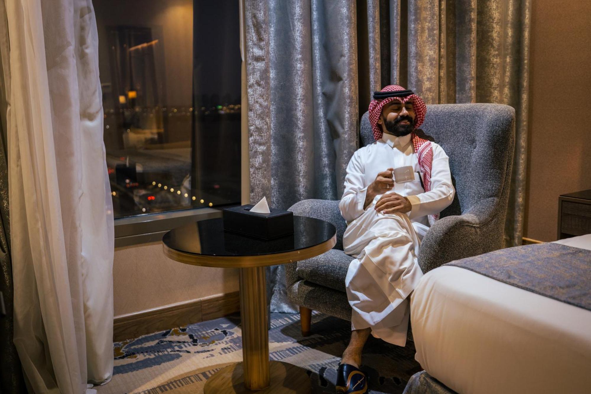 Mirnian Hotel Jeddah Ngoại thất bức ảnh