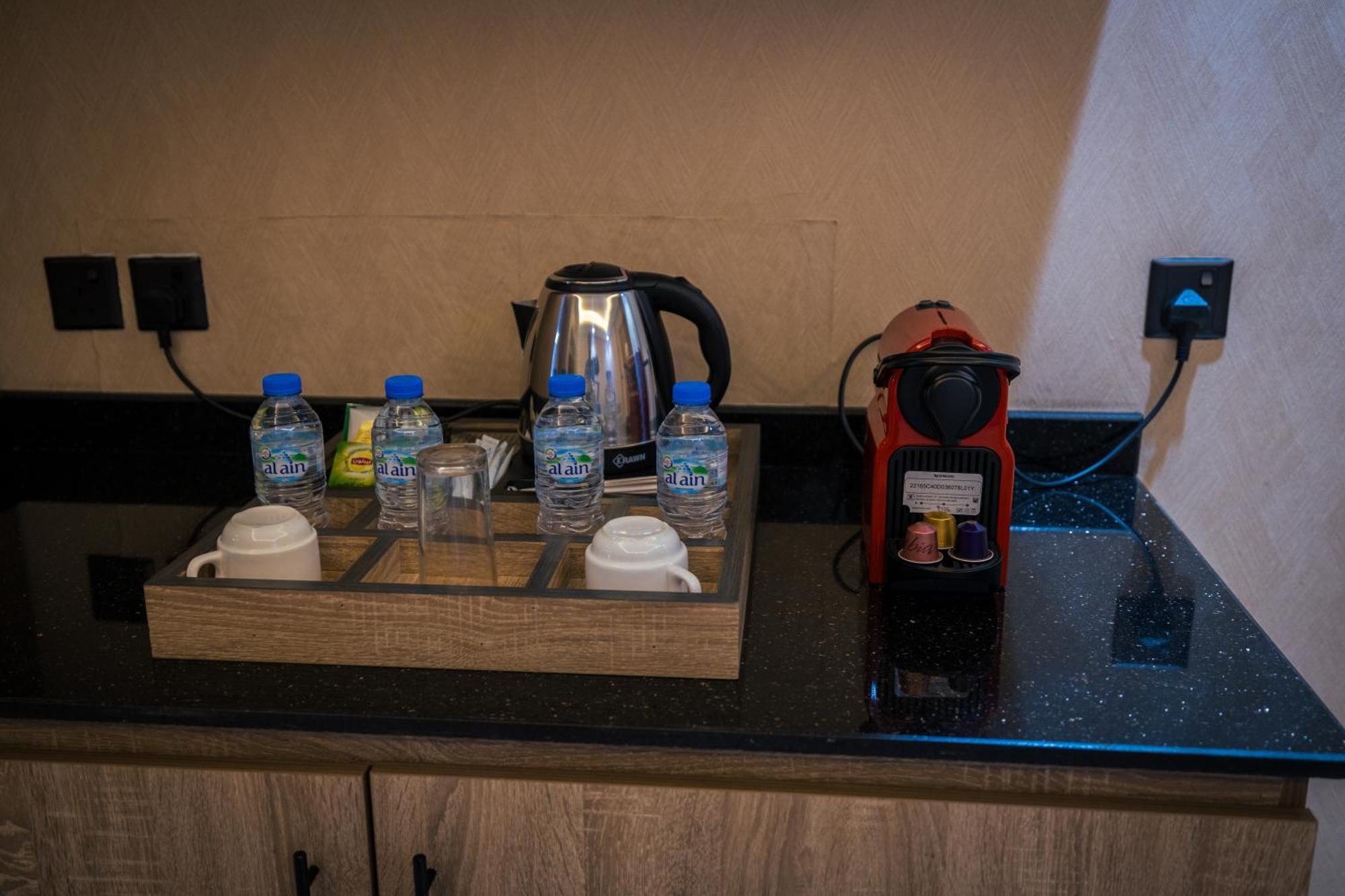 Mirnian Hotel Jeddah Ngoại thất bức ảnh