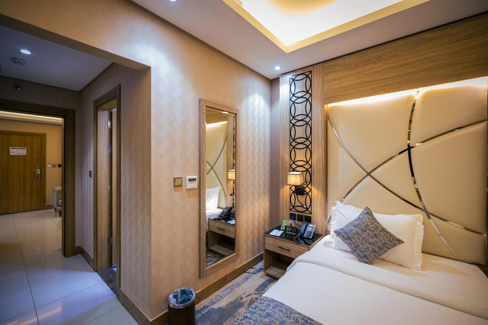 Mirnian Hotel Jeddah Ngoại thất bức ảnh