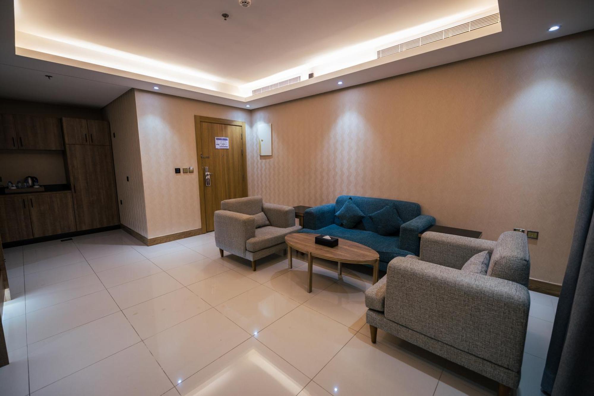 Mirnian Hotel Jeddah Ngoại thất bức ảnh